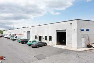 Hicksville, NY Industrial - 100-136 Charlotte Ave