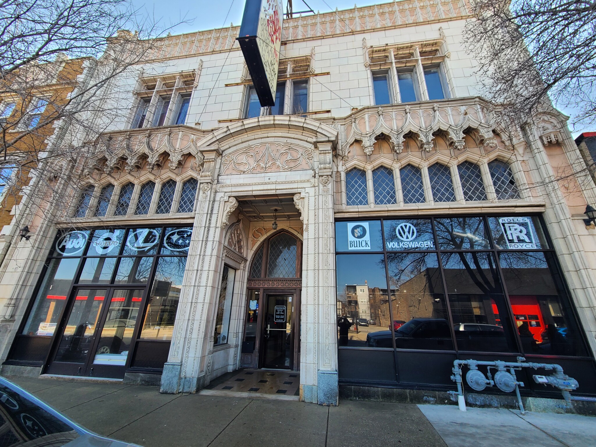 3041 W Lawrence Ave, Chicago, IL for Rent