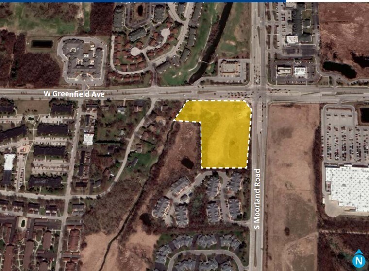1505 S Moorland Rd, New Berlin, WI for Sale
