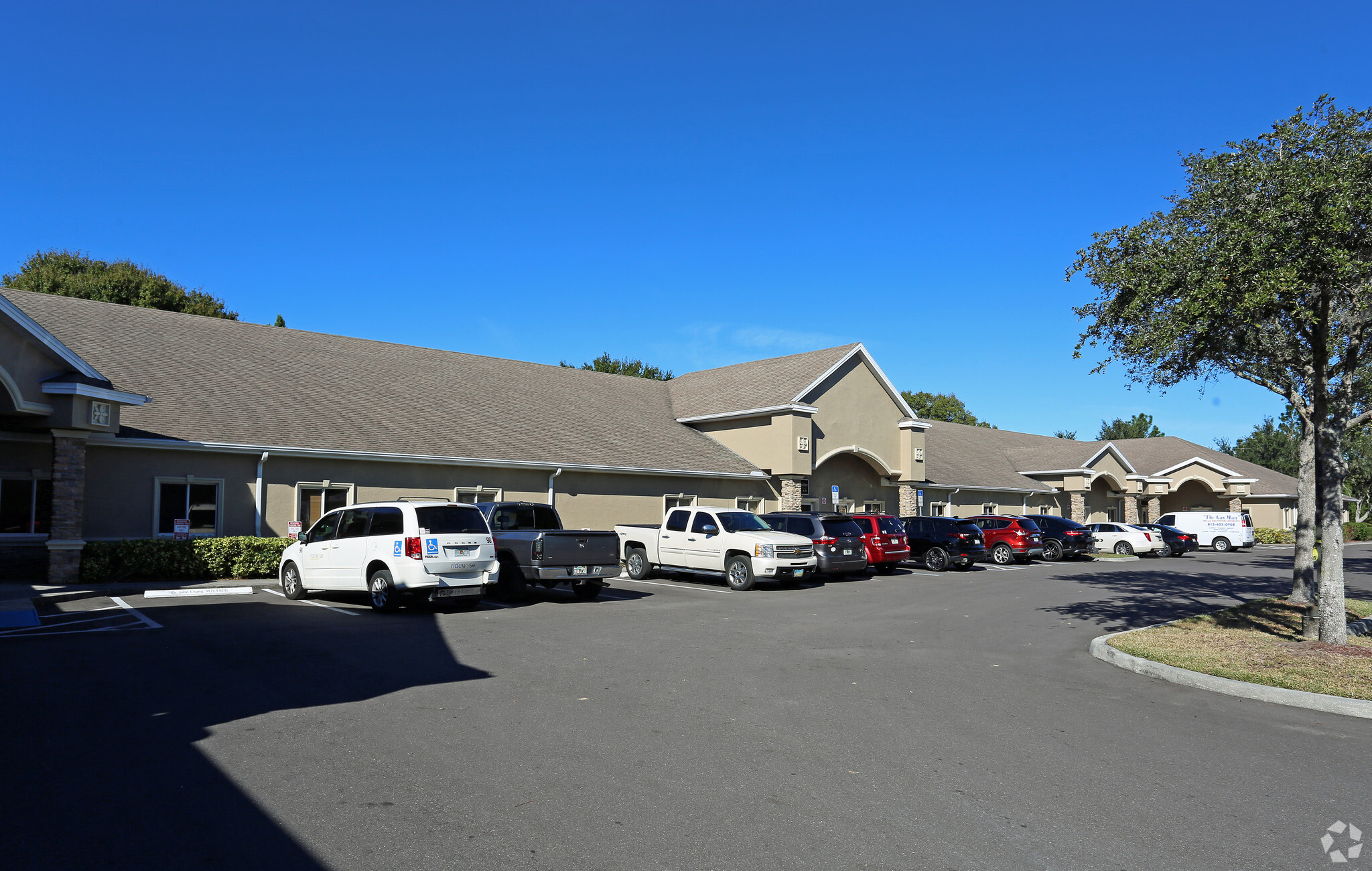 11908-11944 Sheldon Rd, Tampa, FL for Sale