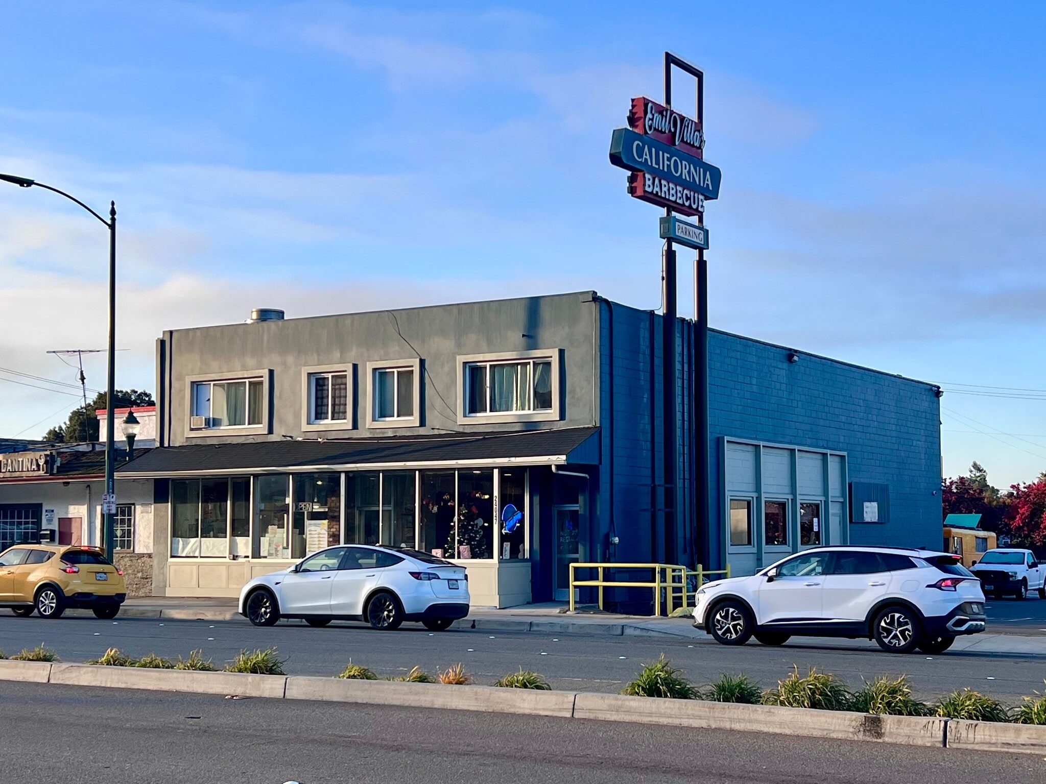24045-24047 Mission Blvd, Hayward, CA for Sale