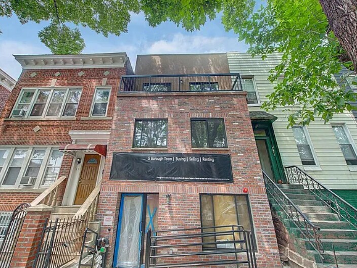 1115 Hancock St, Brooklyn, NY for Sale