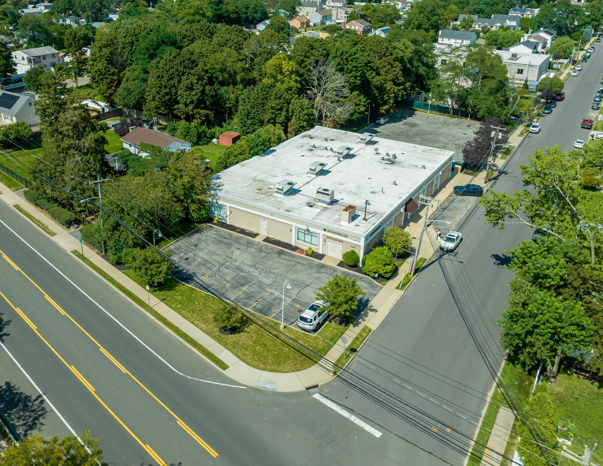 3460 Great Neck Rd, Amityville, NY for Sale