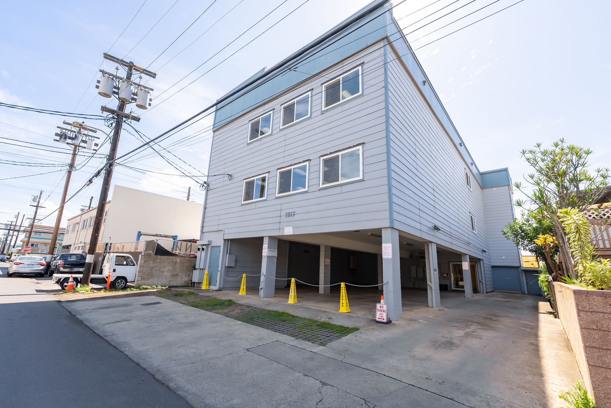 1917 Colburn St, Honolulu, HI for Sale