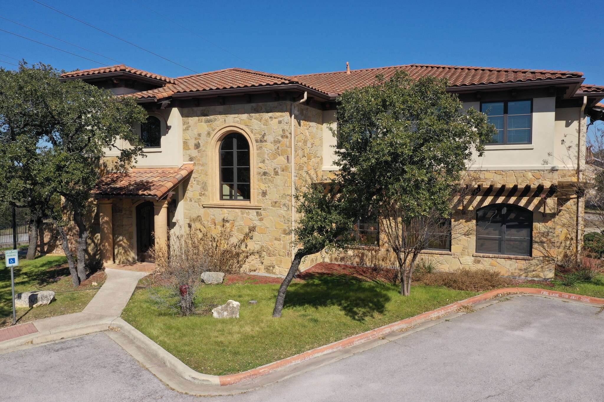 2220 Lakeway Blvd, Austin, TX for Sale