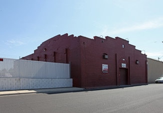 Manteca, CA Warehouse - 221 Oak St