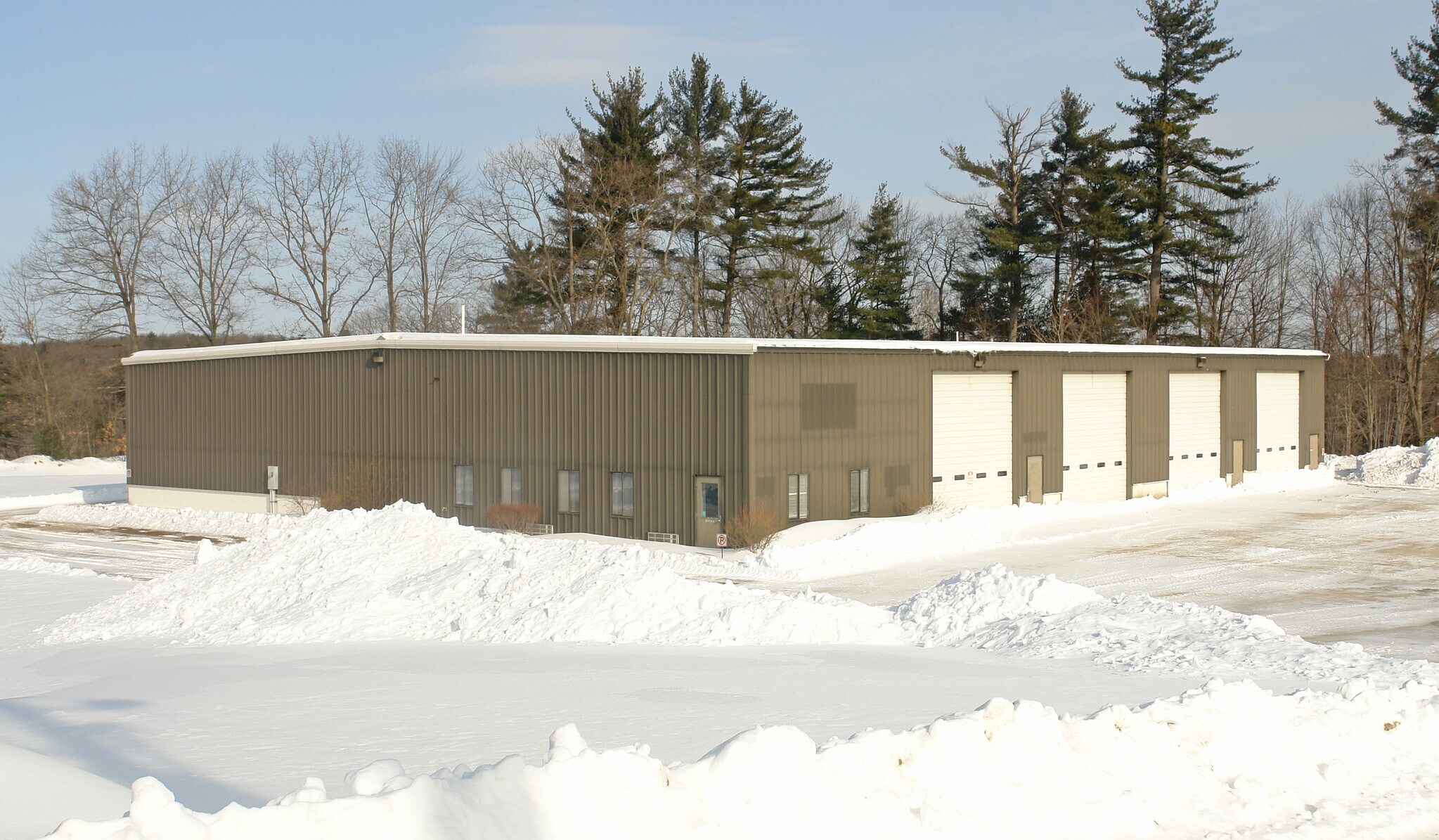 561 US Route 3A, Bow, NH for Rent