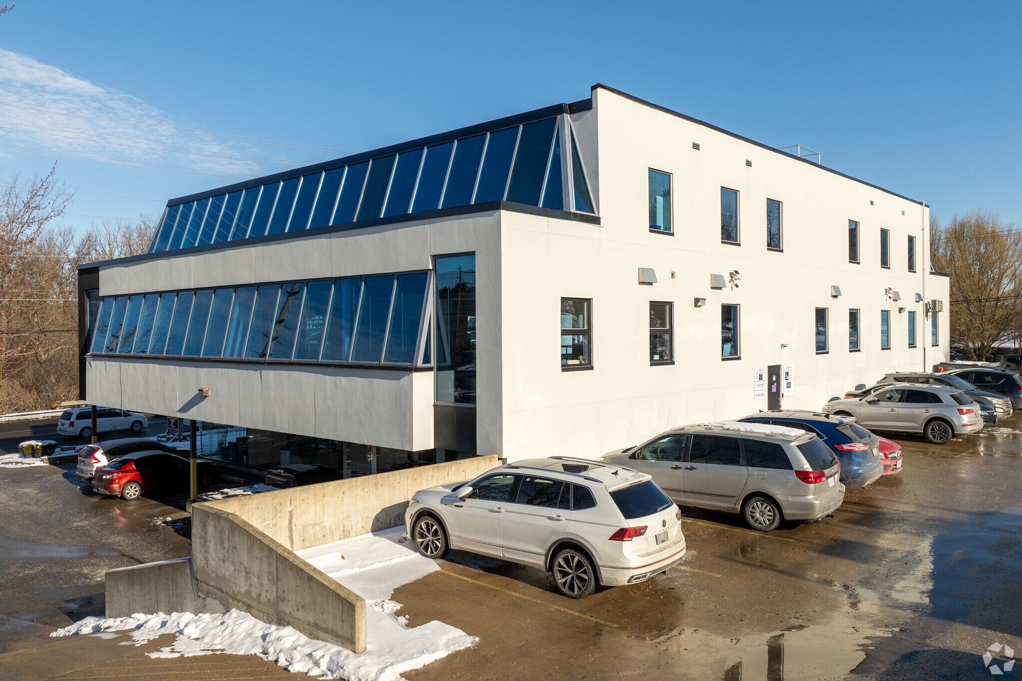 350 Oxford Rd W, London, ON for Rent