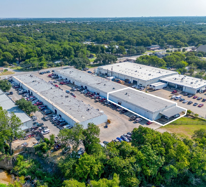 5520 Midway Rd, Haltom City, TX for Rent