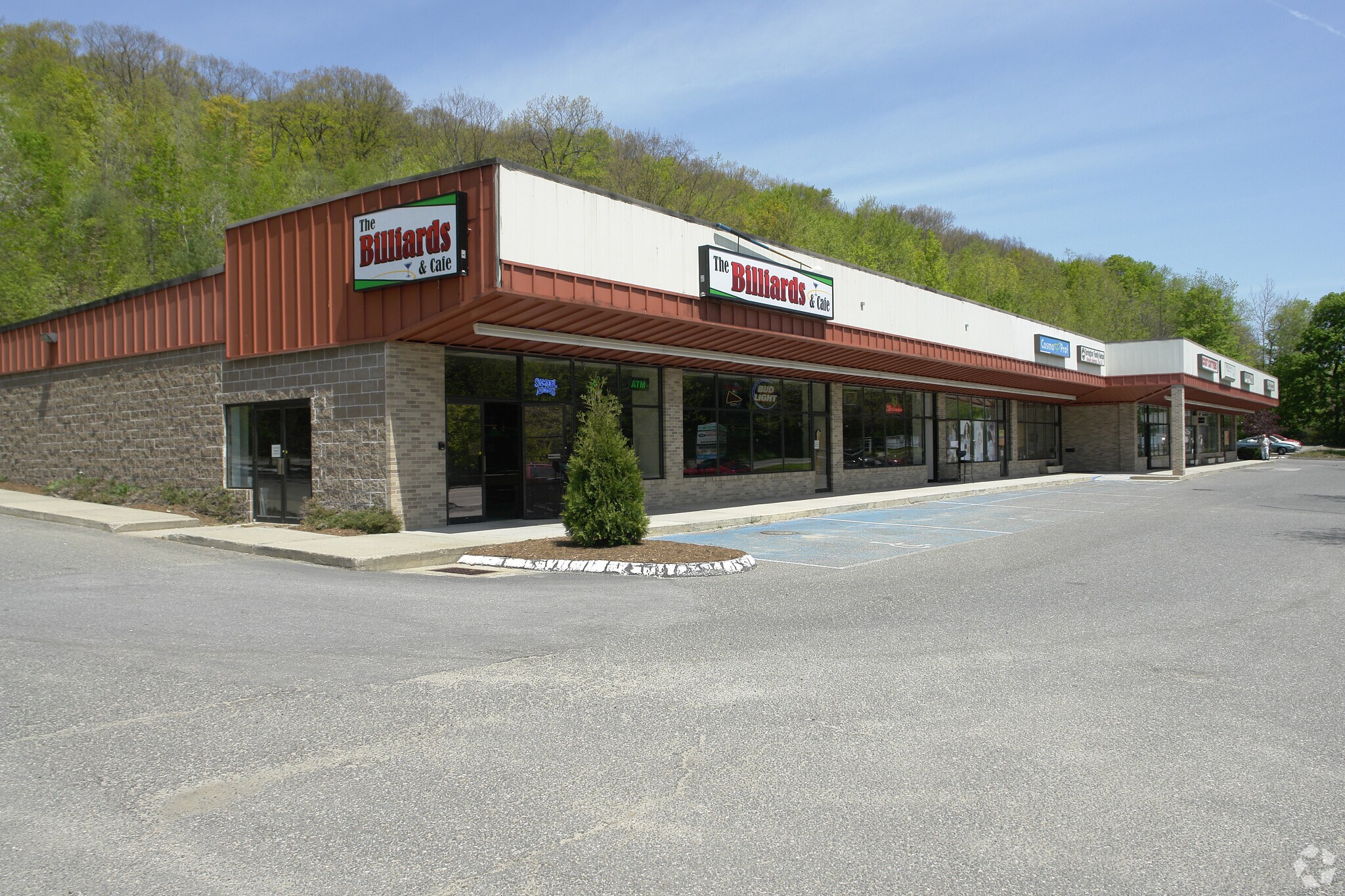 679711 Winsted Rd Torrington, CT 06790 Shopping Center Property for