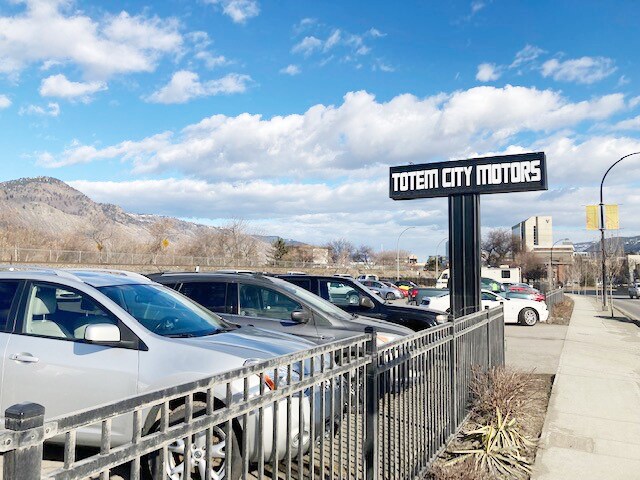 100 Victoria St W, Kamloops, BC for Sale