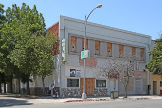 Fresno, CA Storefront Retail/Residential - 927 F St