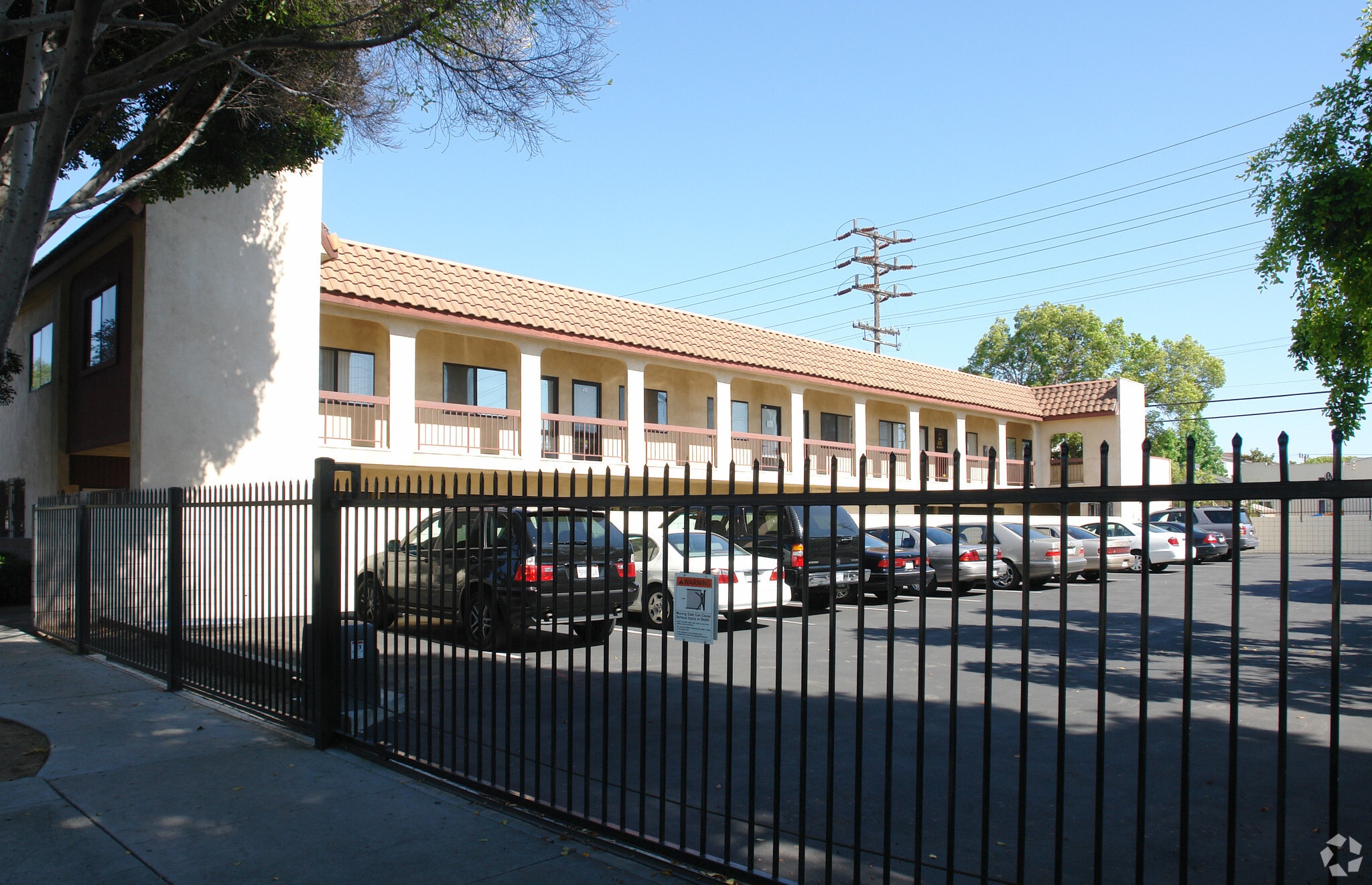 644 W Broadway, Glendale, CA for Rent