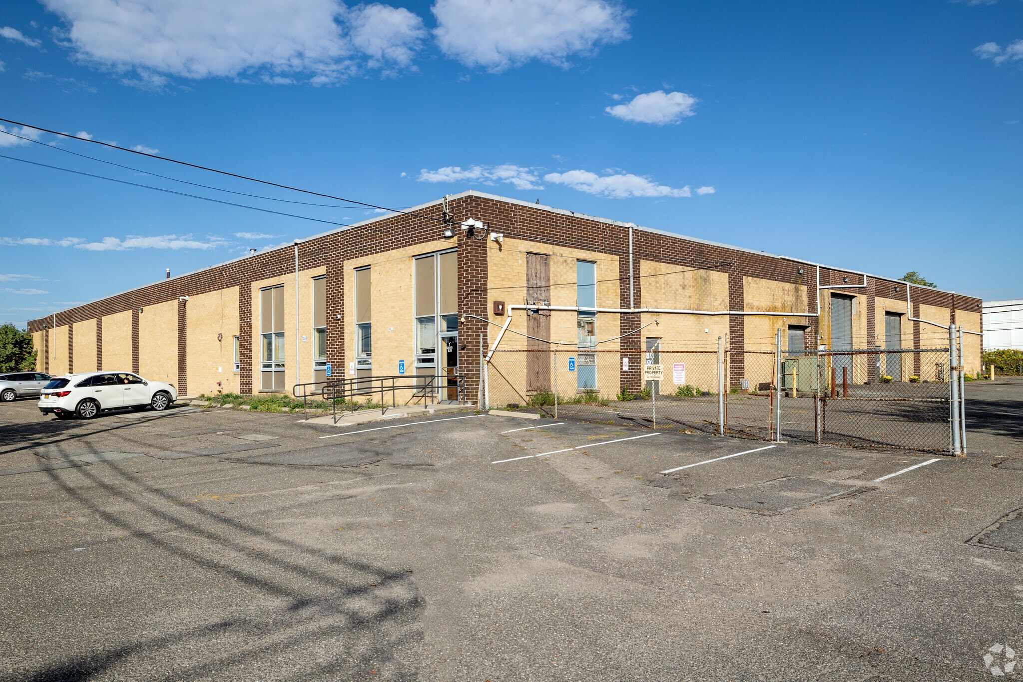 7 Grand Blvd, Brentwood, NY for Rent