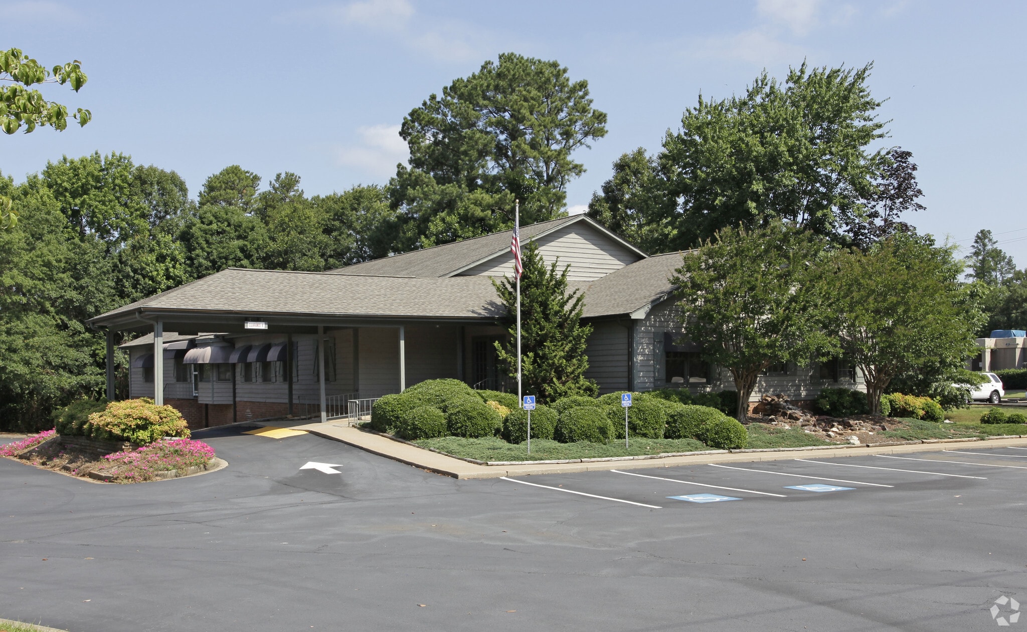 1770 Skylyn Dr, Spartanburg, SC for Sale