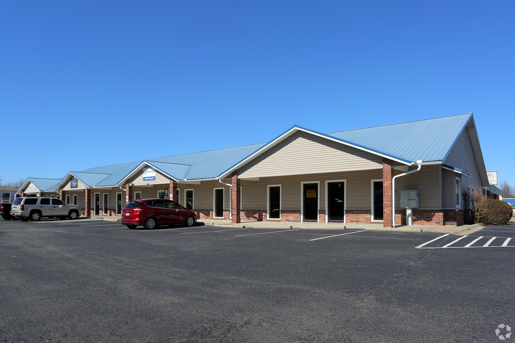 1880 S Pleasant St, Springdale, AR for Rent