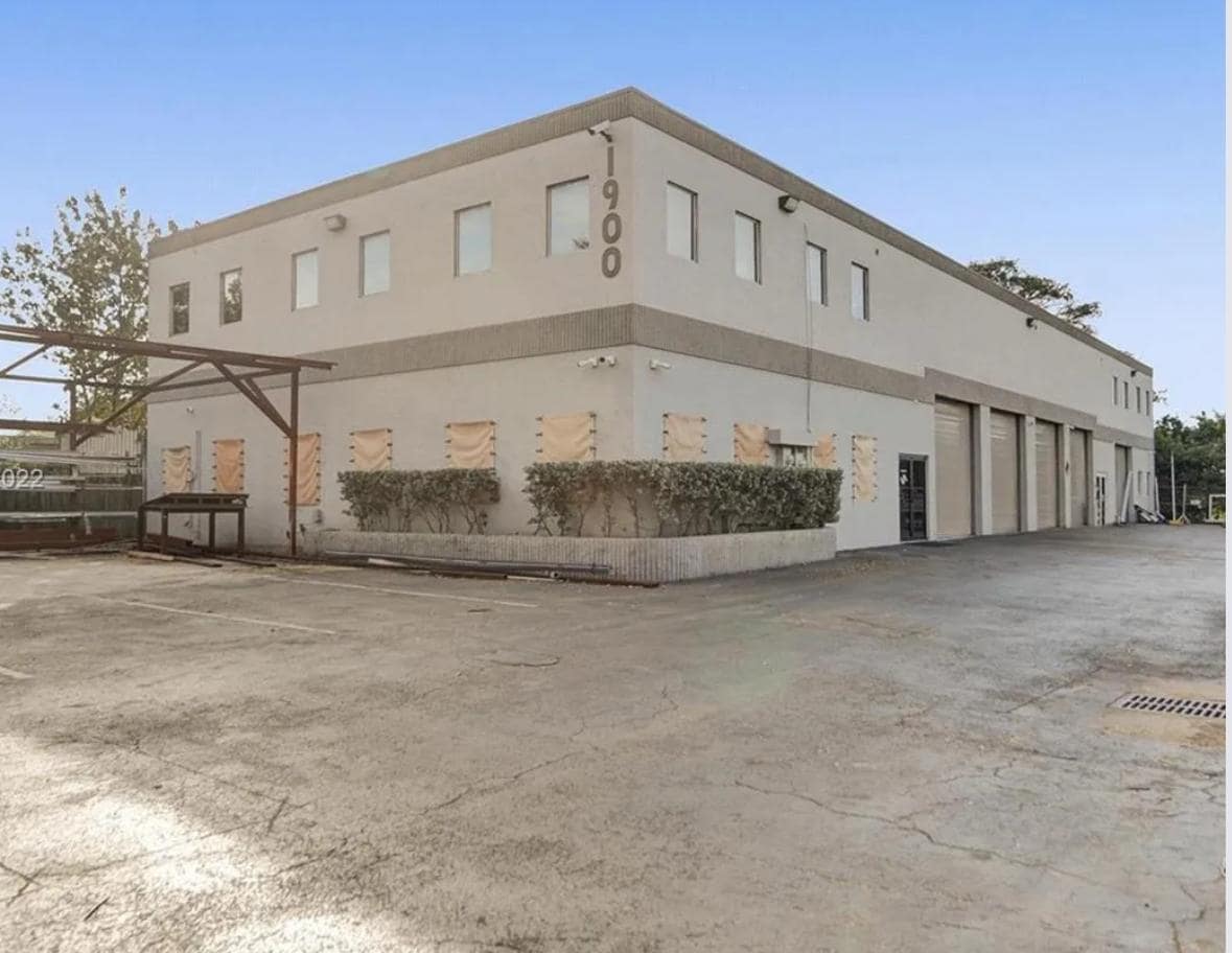 1901 NW 32nd St, Pompano Beach, FL for Rent