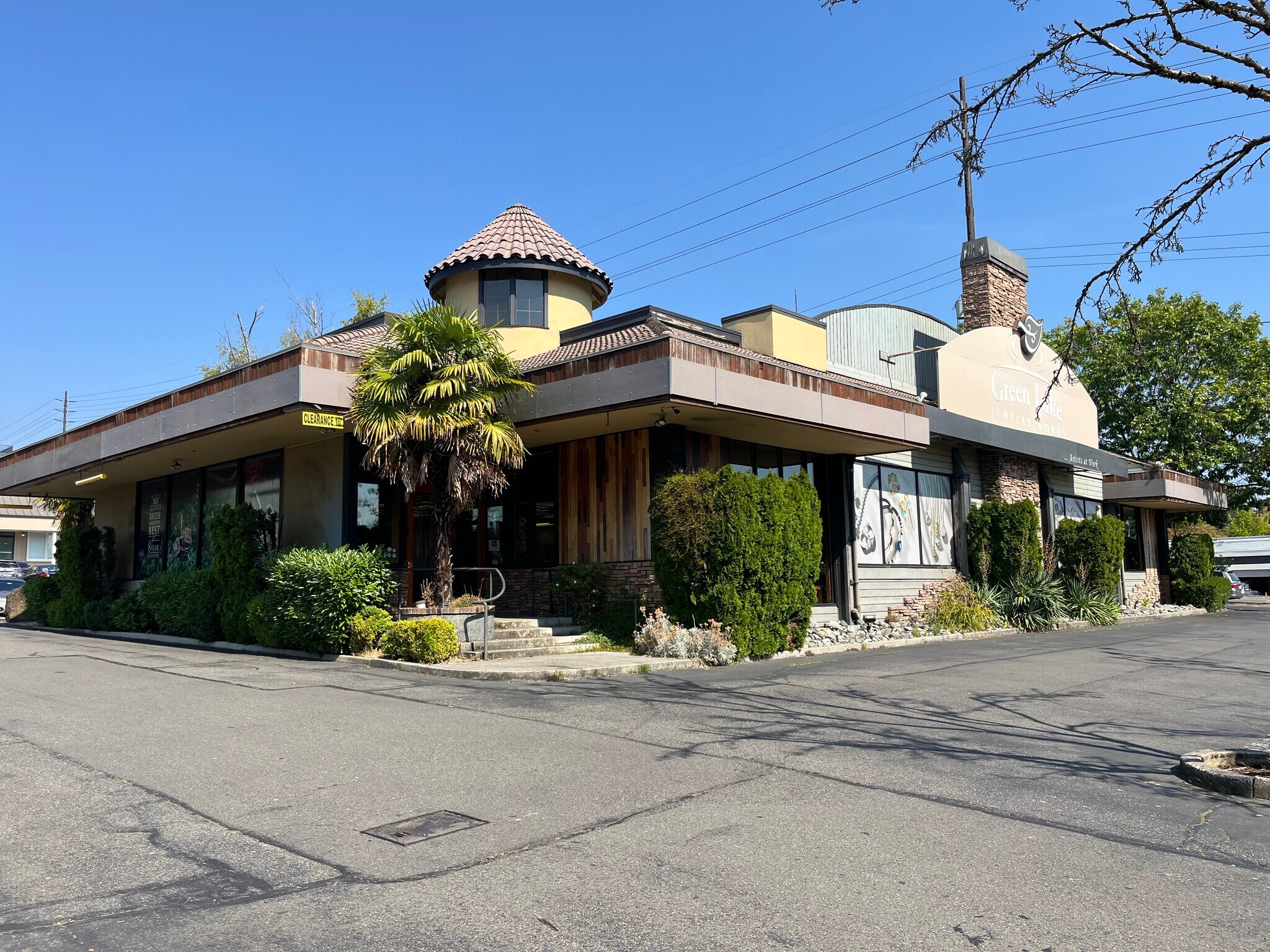 550 NE Northgate Way, Seattle, WA for Rent