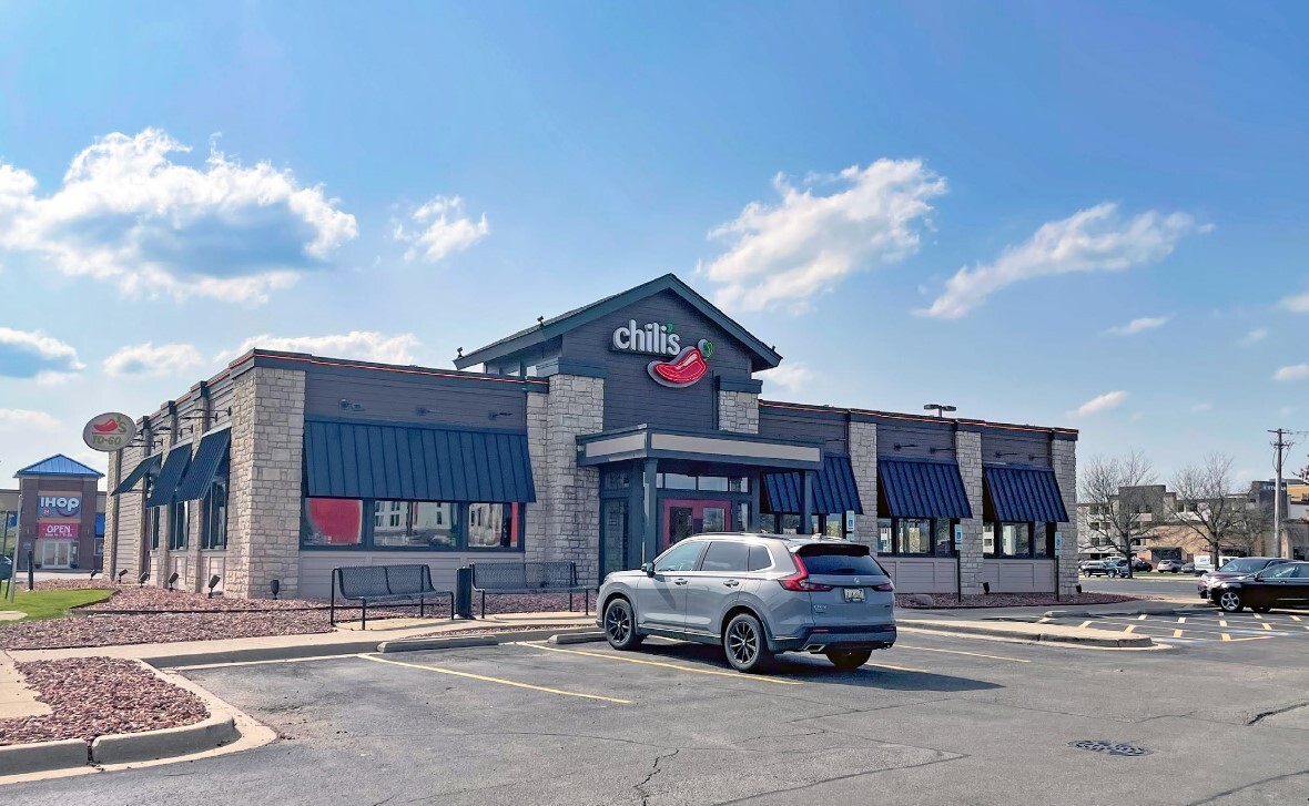 7140 Mannheim Rd, Rosemont, IL for Sale