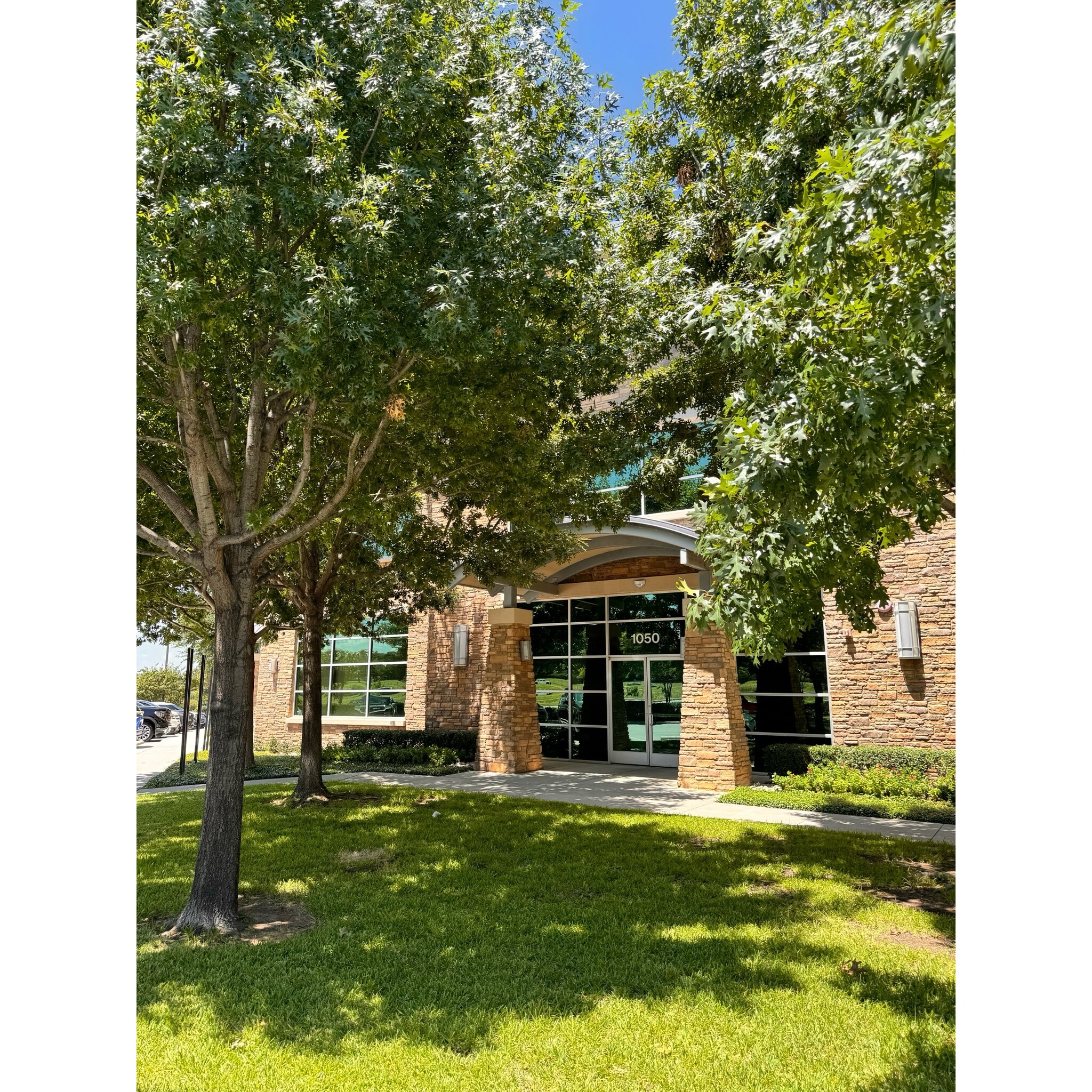 1050 E State Highway 114, Southlake, TX for Rent