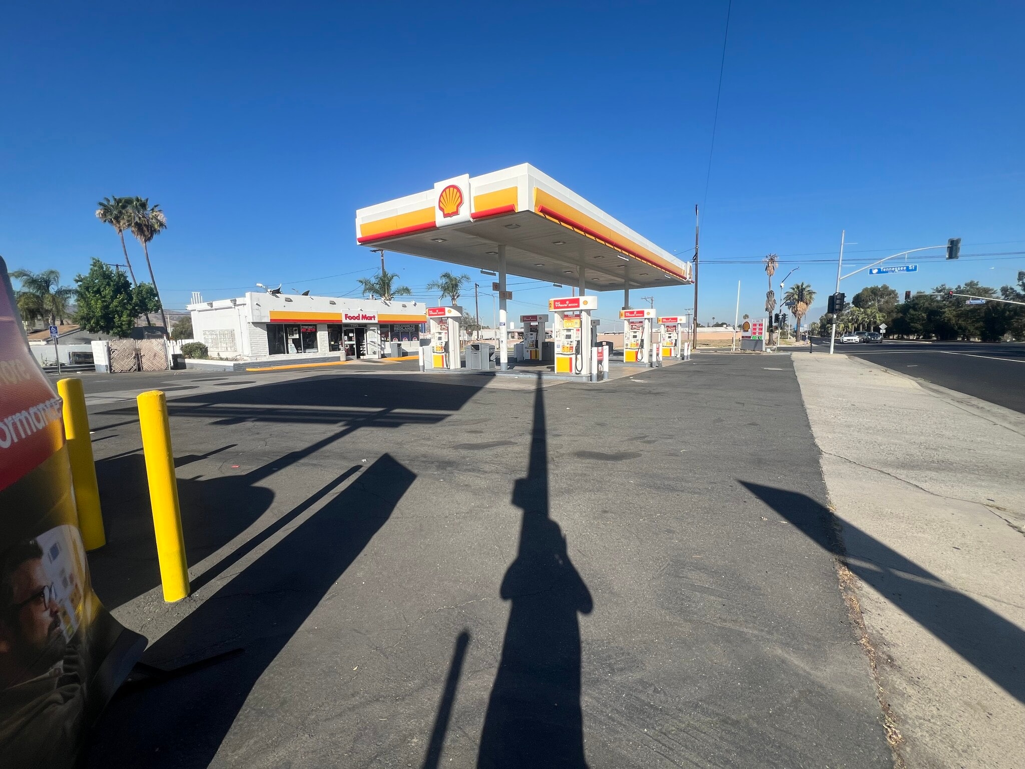 1195 W Redlands Blvd, Redlands, CA for Sale