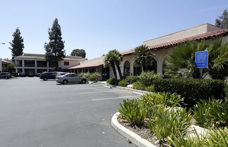 Westlake Village, CA Office - 31824-31850 Village Center Rd