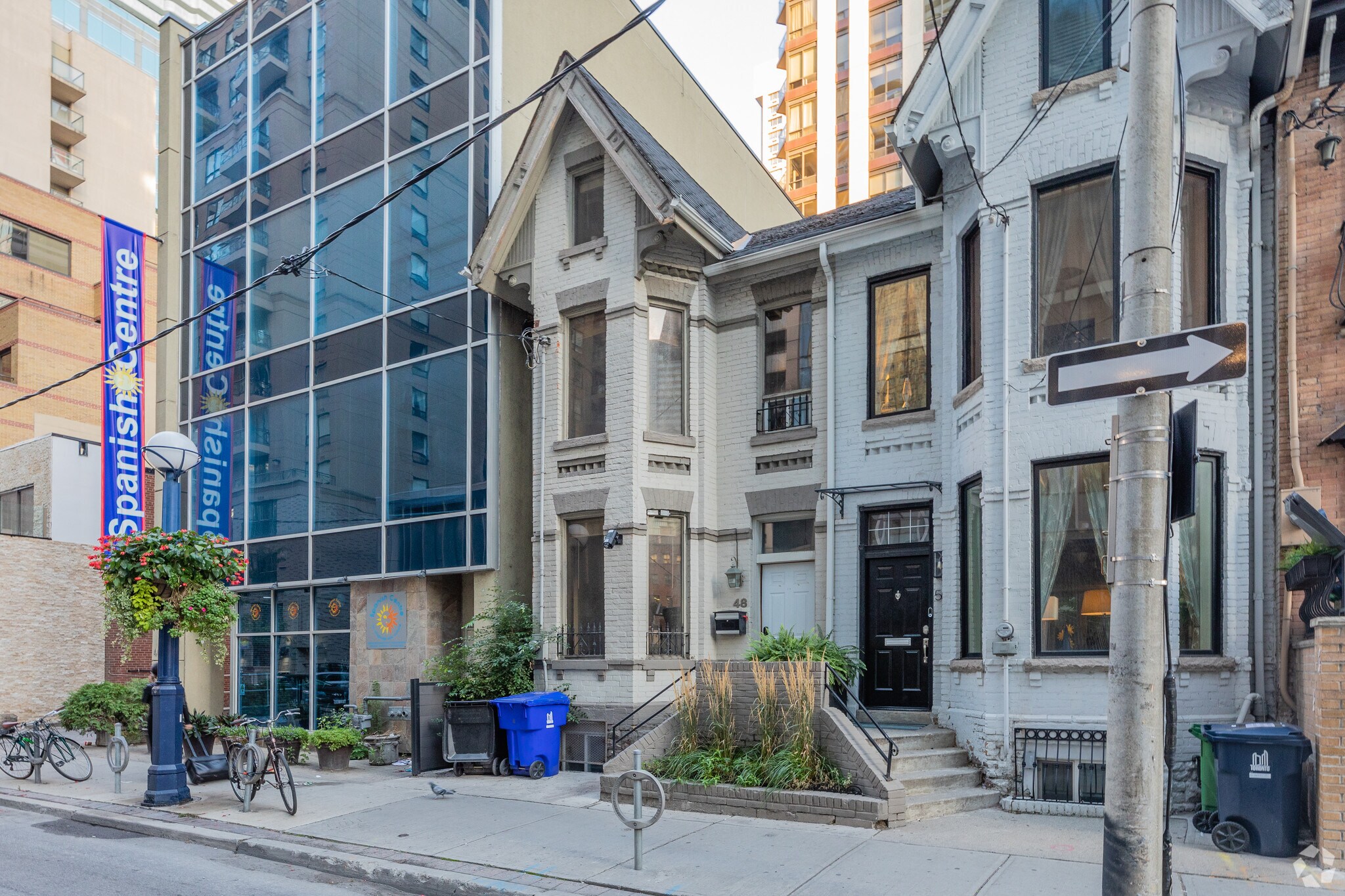 48 Hayden St, Toronto, ON for Rent