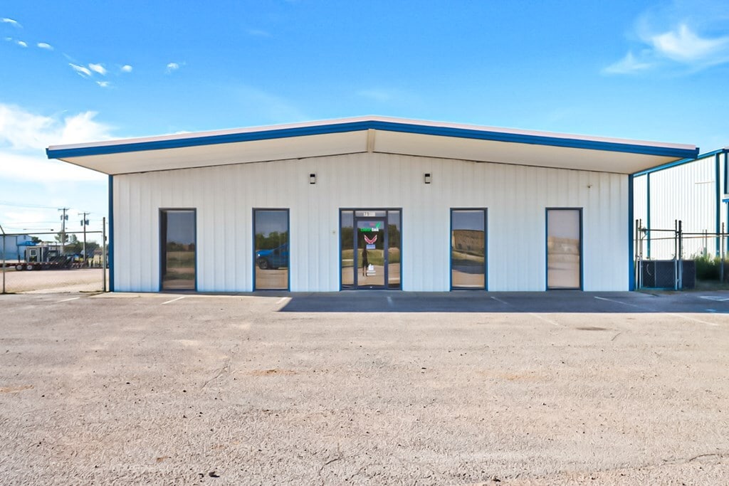 7903 W Industrial Ave, Midland, TX for Rent