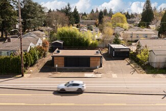 Portland, OR Freestanding - 4600 NE Killingsworth St
