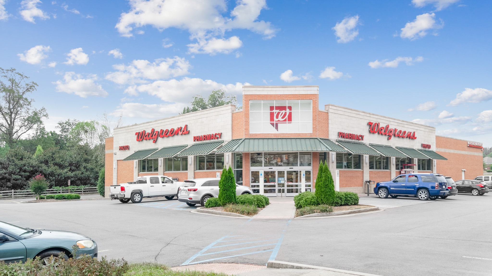 805 W Madison Ave, Athens, TN for Sale