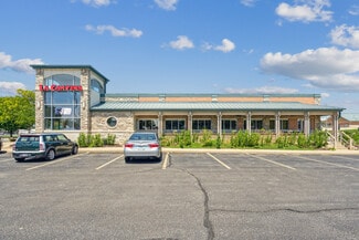 Cedar Rapids, IA Restaurant - 5400 Edgewood Rd NE
