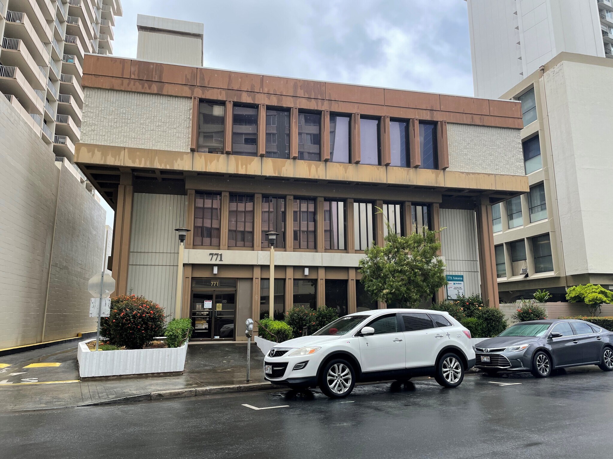 771 Amana St, Honolulu, HI for Rent