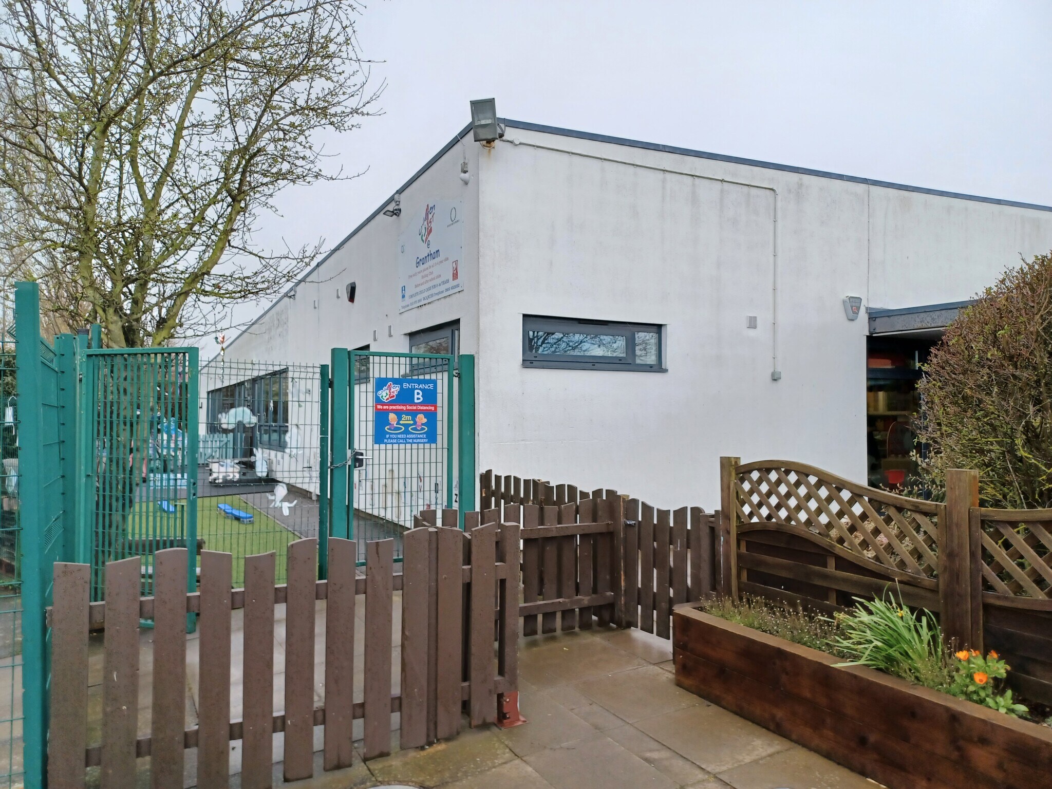100 Trent Rd, Grantham, LIN for Sale