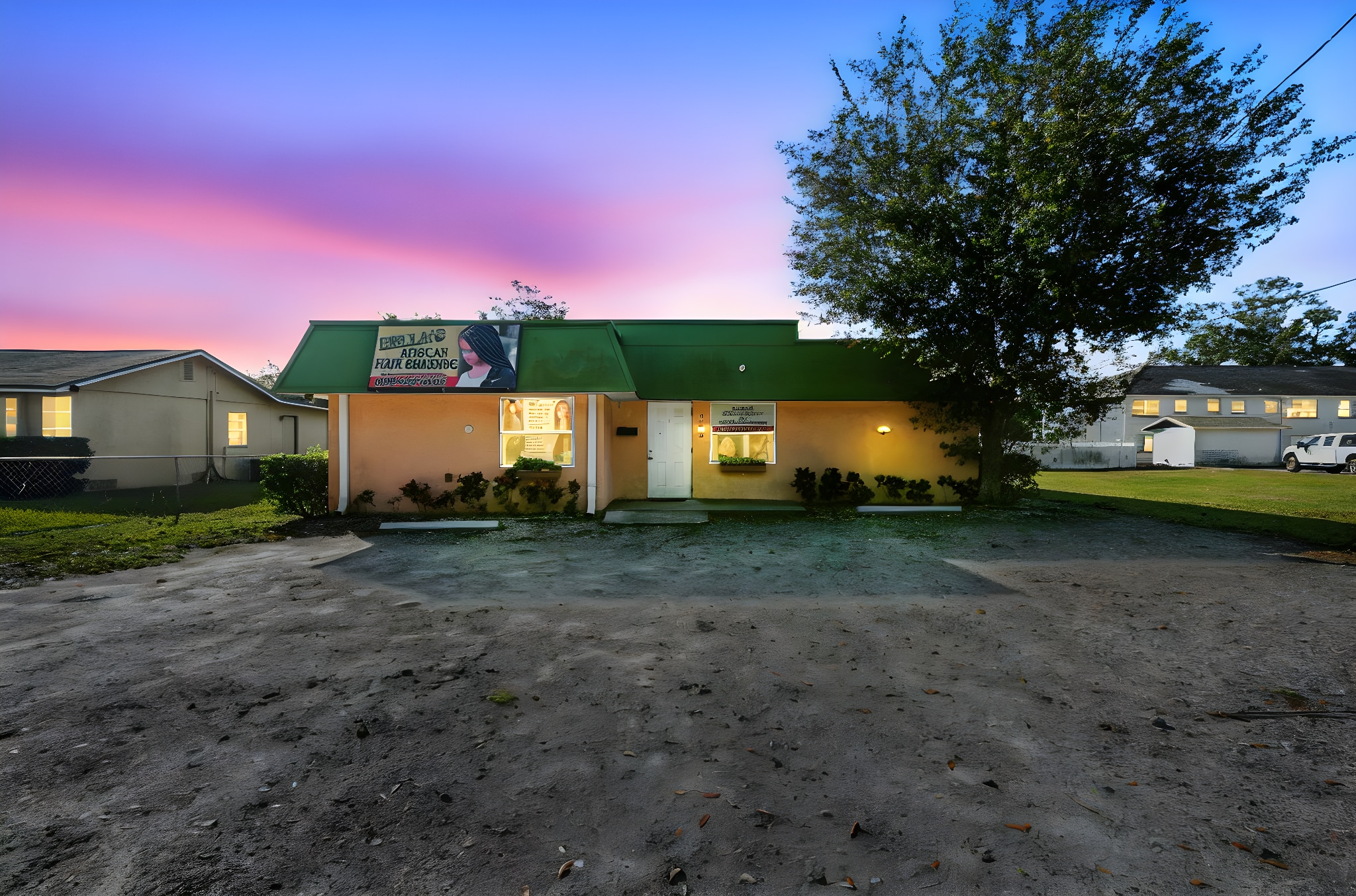 109 E Robertson St, Brandon, FL for Sale