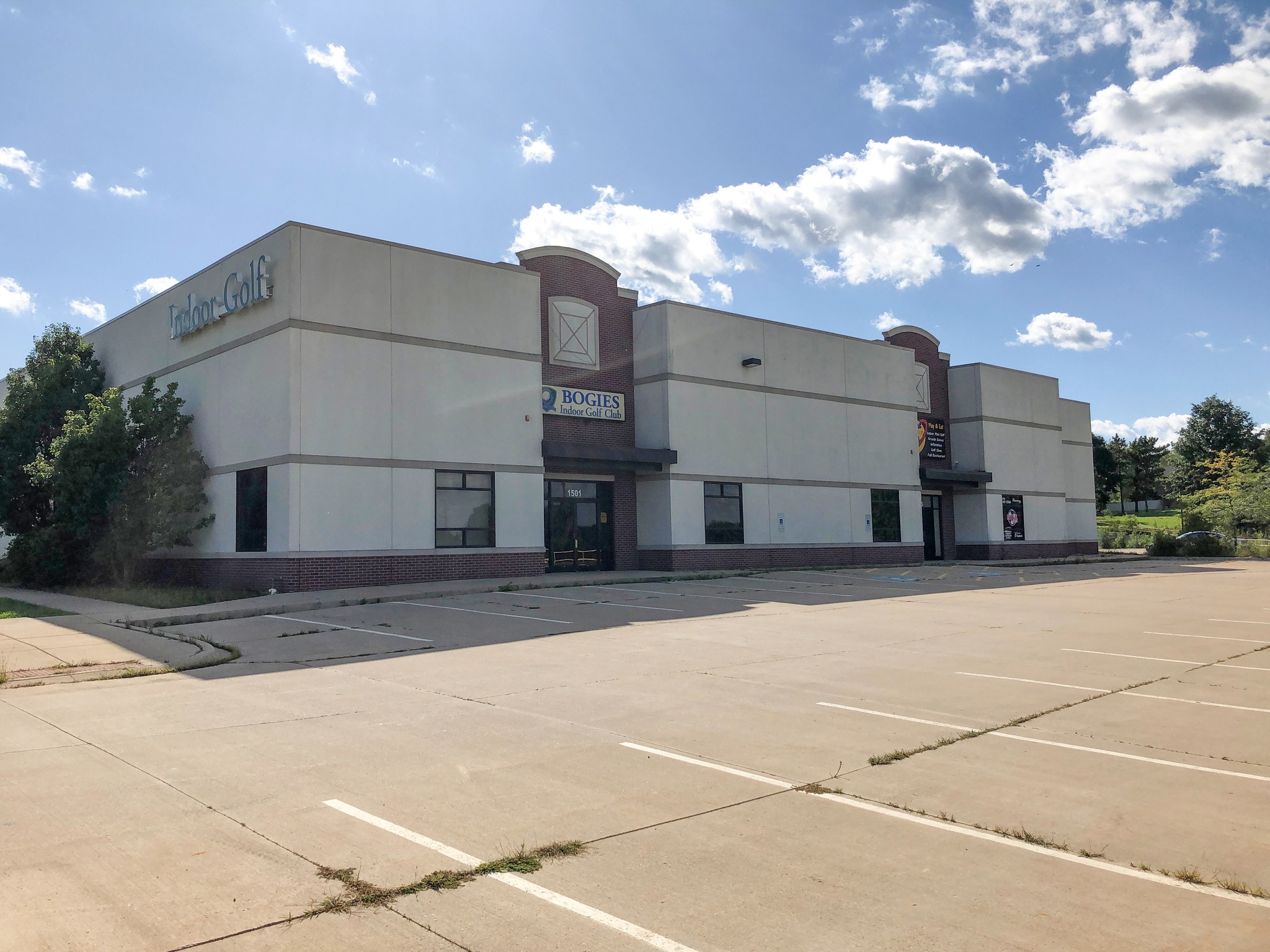 1501-1509 Mitchell Dr, Oswego, IL for Rent
