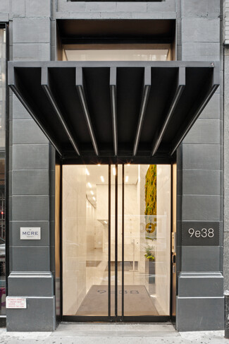 New York, NY undefined - 9 E 38th St