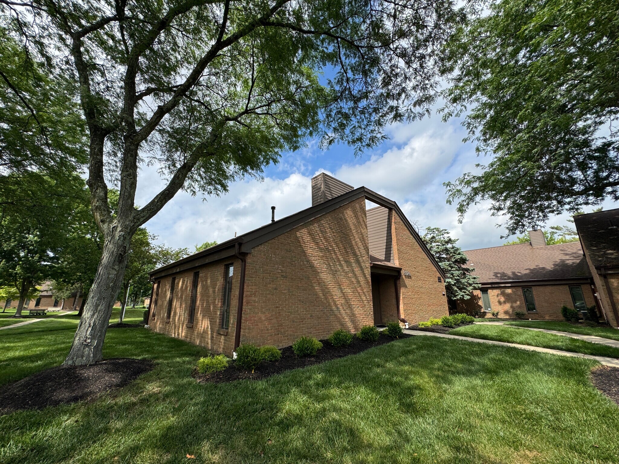 5126-5130 Blazer Memorial Pky, Dublin, OH for Rent