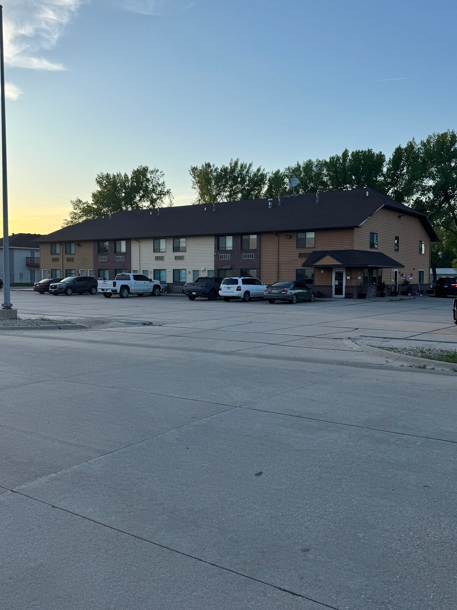 1701 31st St, Central City, NE for Sale