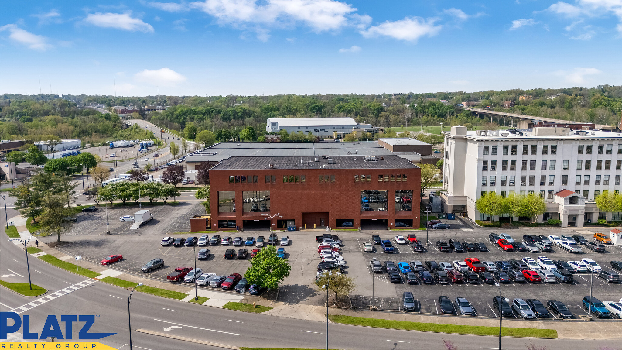 250 E Federal Plz, Youngstown, OH for Rent