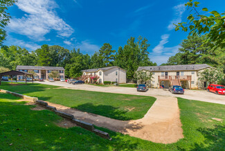 Jonesboro, GA Apartments - 8373 Thomas Rd