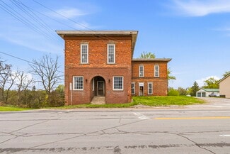 North Kingsville, OH Apartments - 2699 E Center St