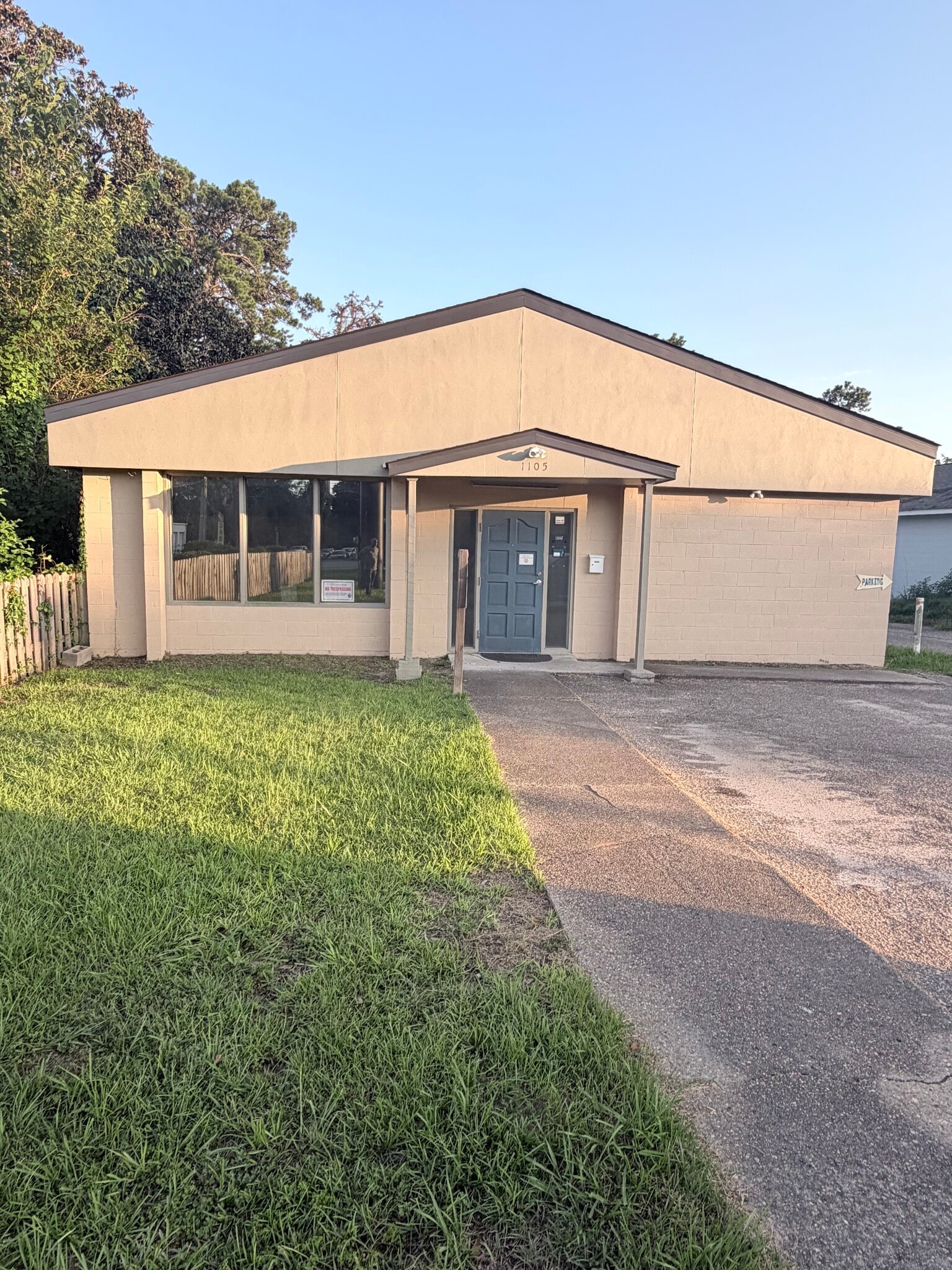 1105 W Tharpe St, Tallahassee, FL for Rent