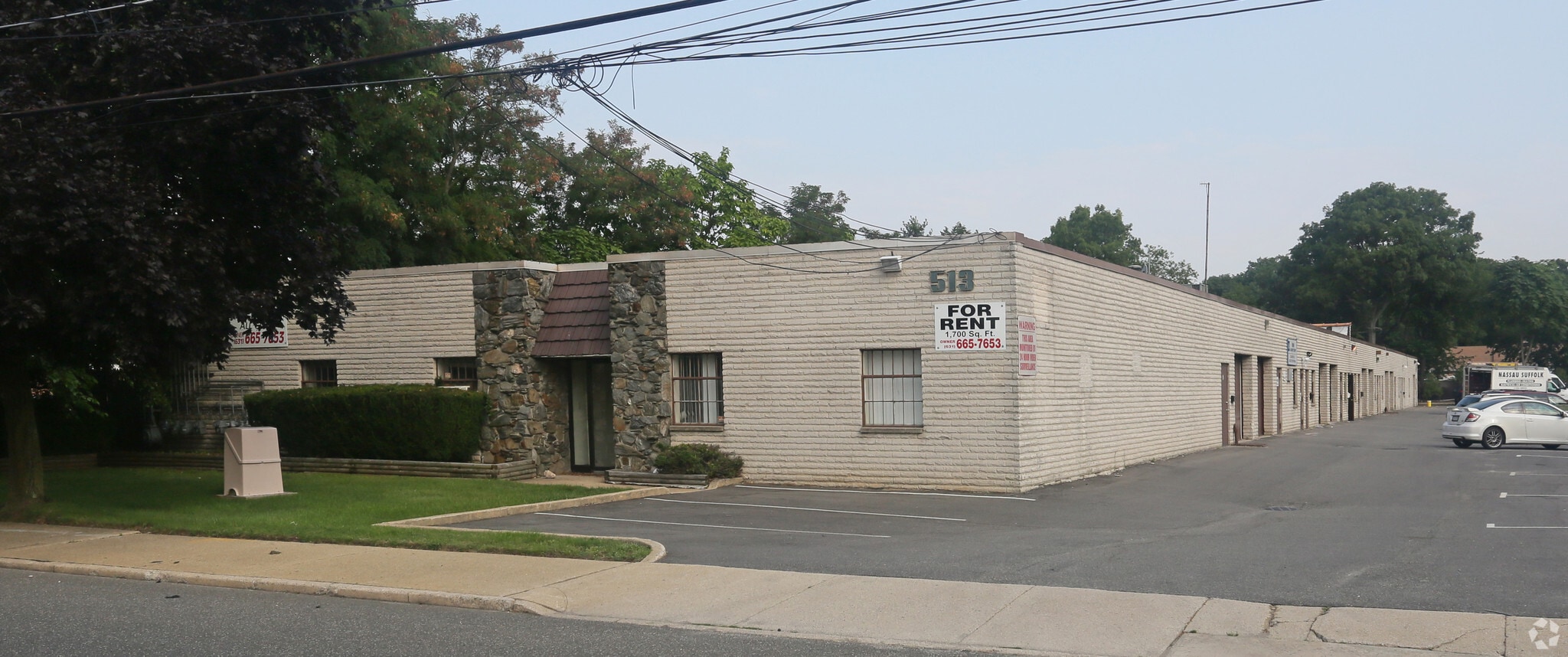 513 Acorn St, Deer Park, NY for Rent