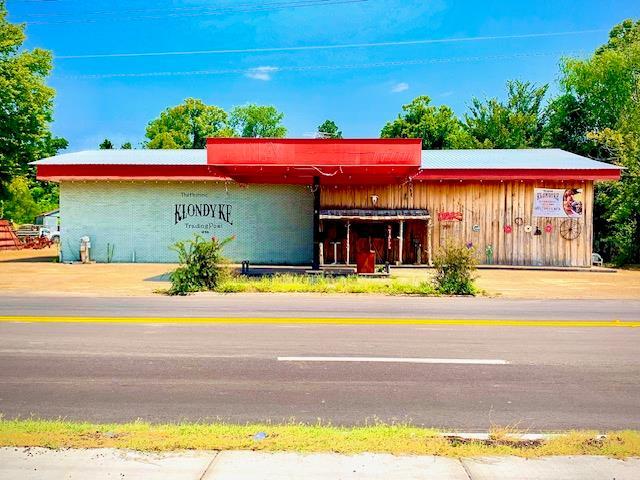 100 N Washington St, Vicksburg, MS for Sale