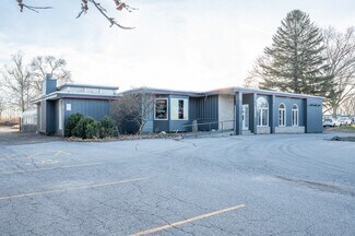 Ames, IA Restaurant - 6008 W Lincoln Way