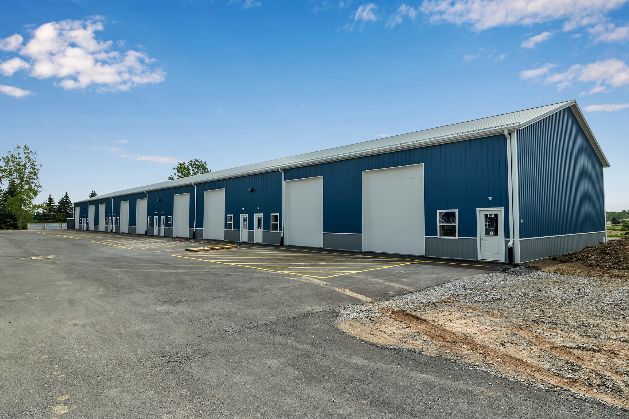 800 Eastport Drive, Lancaster, NY for Rent
