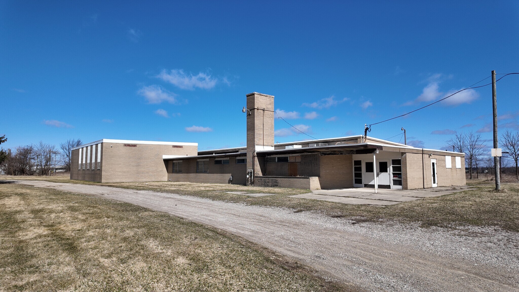 11700 E Pleasant Lake Rd, Manchester, MI for Rent