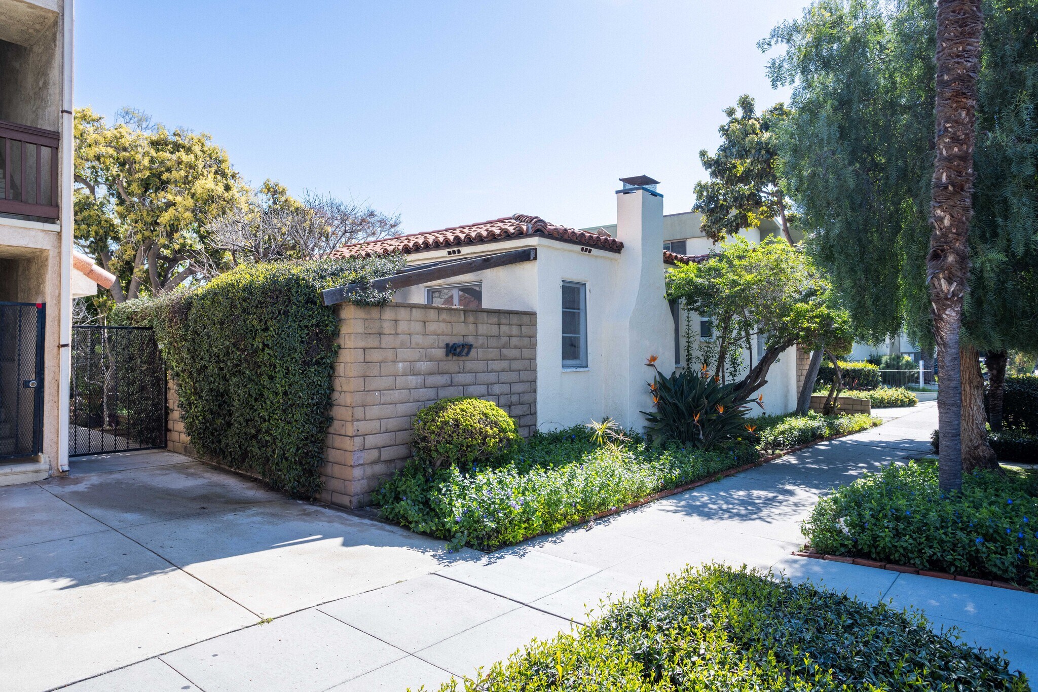 1427 Euclid St, Santa Monica, CA for Sale