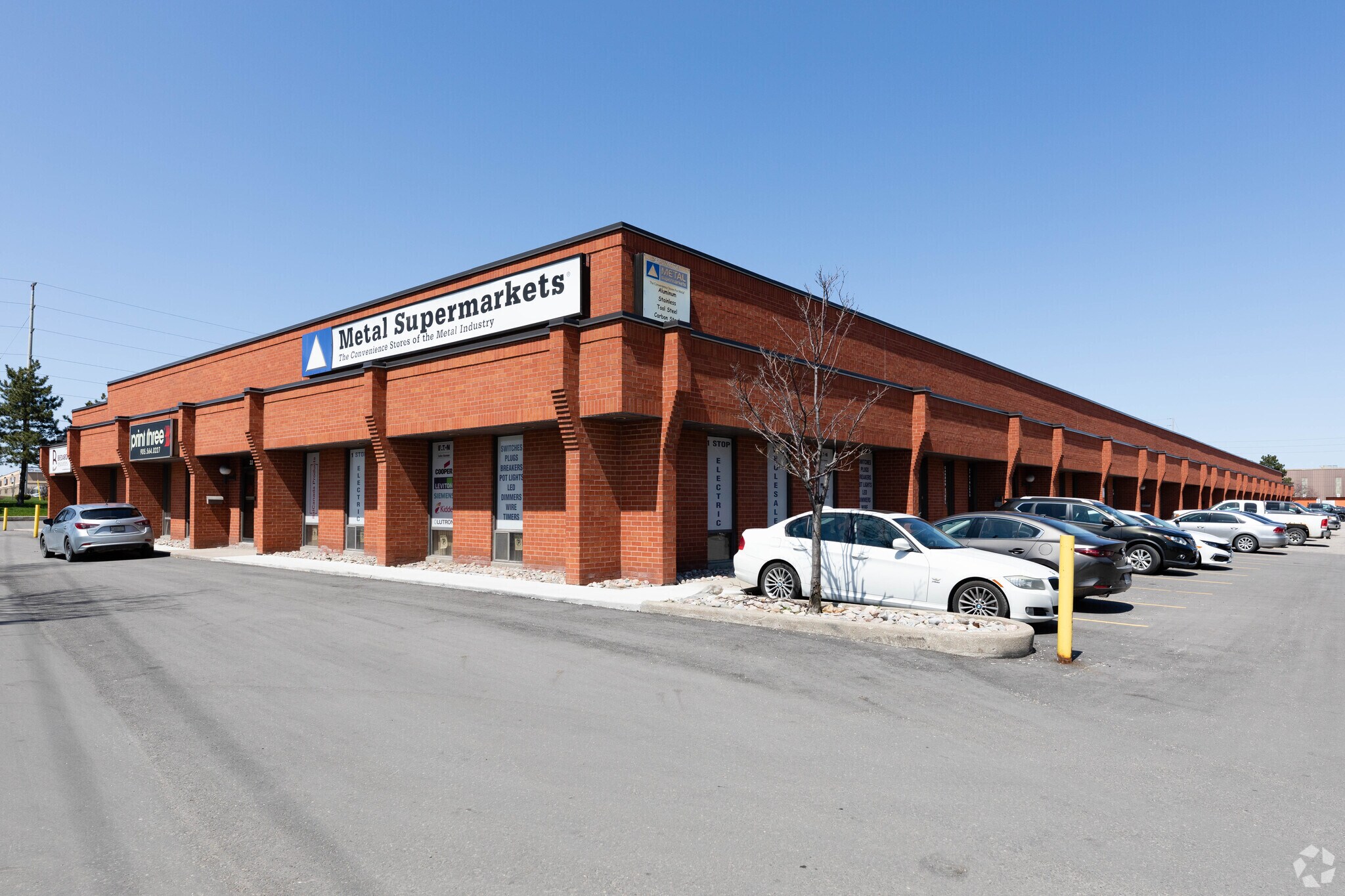 1445 Bonhill Rd, Mississauga, ON for Rent