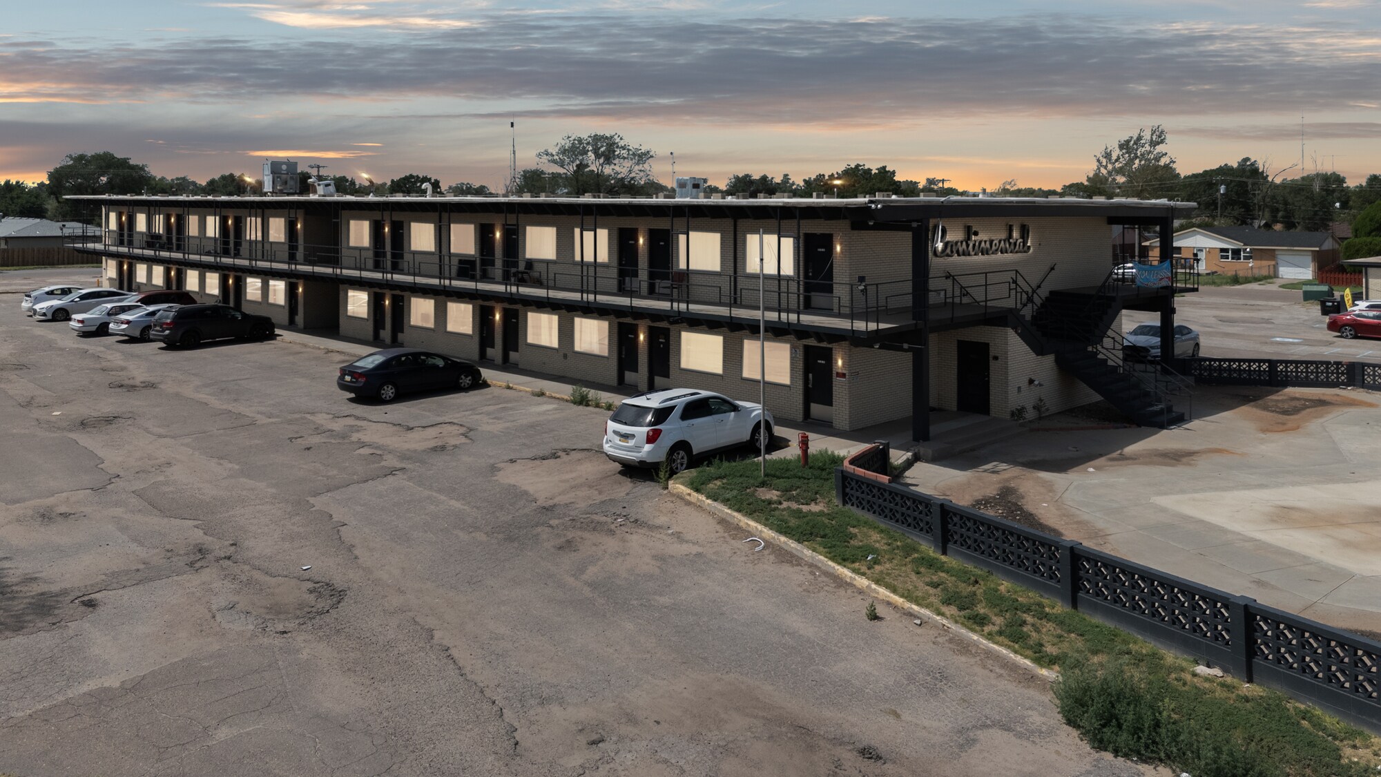 1408 Buffalo Jones Ave, Garden City, KS for Sale